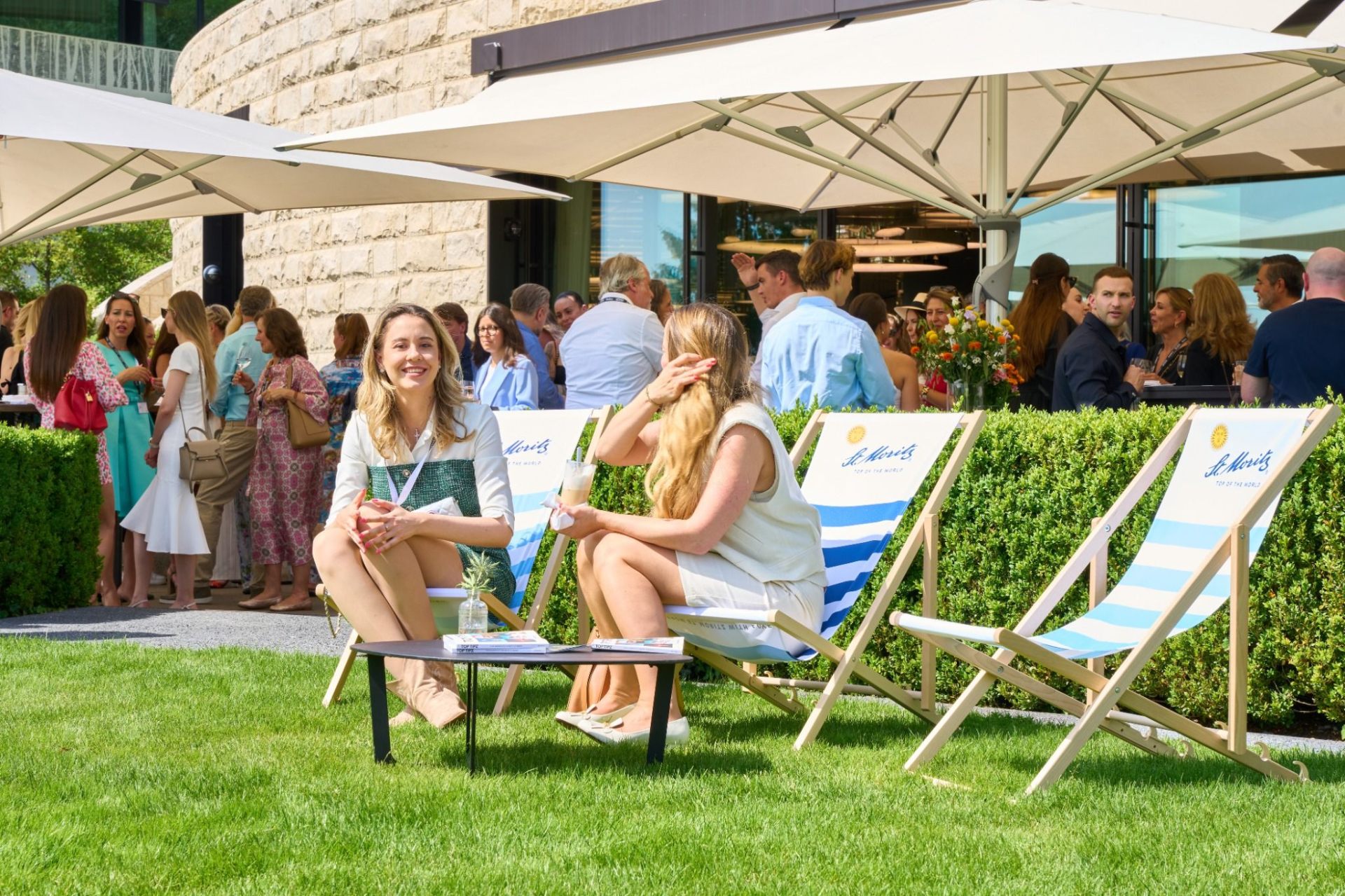 Outdoor Apéro · Dolder Grand